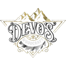 DeVo's WoodCraft logo
